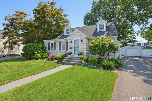 27 Kohary Drive, Milford, CT 06460