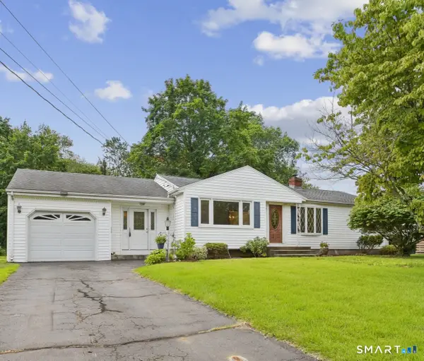 19 Palmer Road, North Haven, CT 06473