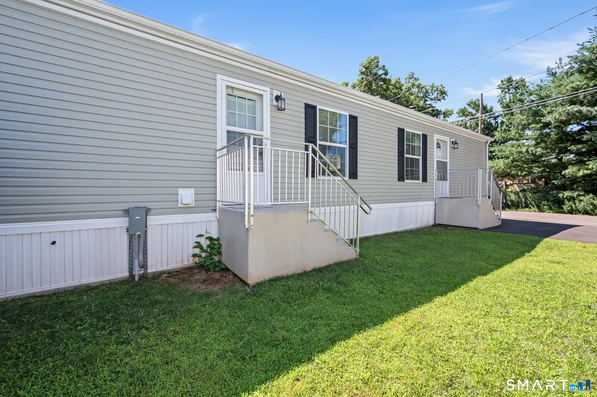 21 Western Sands Bridge, Wallingford, CT 06492 - #1