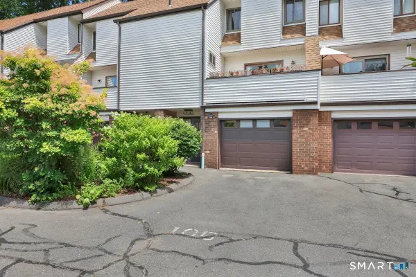 285 Queen Street #10D, Southington, CT 06489