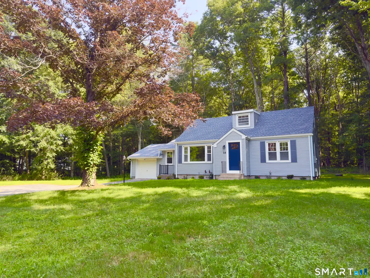 14 Collelo Avenue, Moosup, CT 06354 - #1