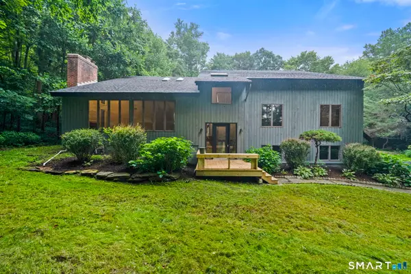 30 North Canton Road, Simsbury, CT 06092
