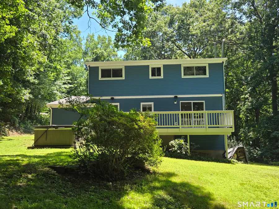 231 Crestwood Drive, Naugatuck, CT 06770 - #2
