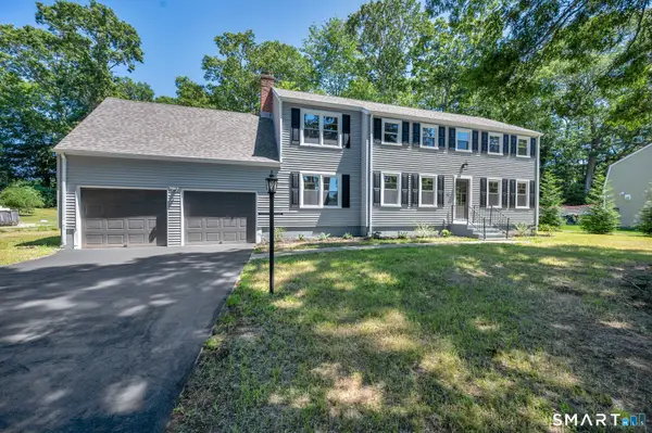 22 Trumbull Road, Waterford, CT 06385