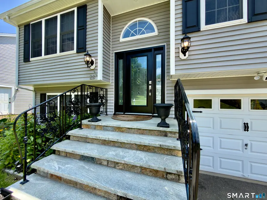 28 Weybosset Street, Shelton, CT 06484 - #2