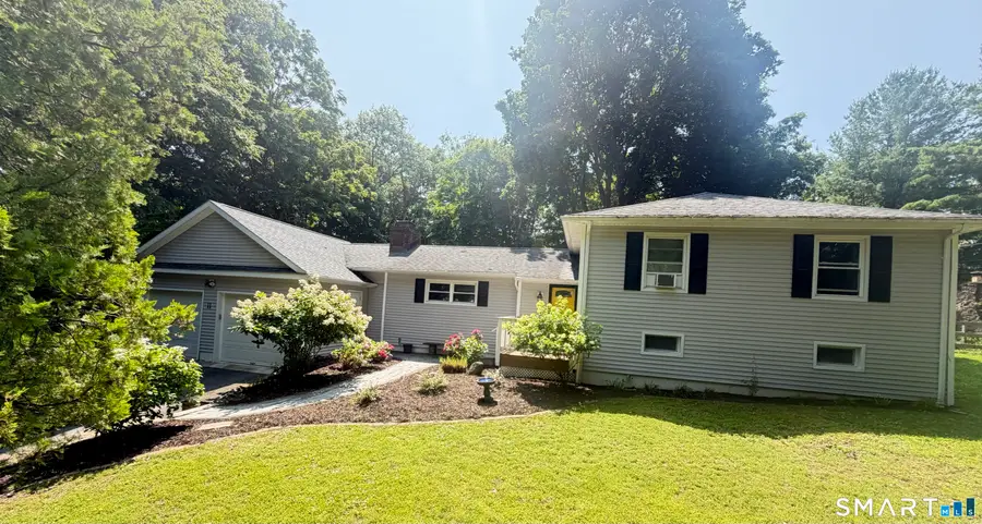 11 Hall Passway, Danbury, CT 06811 - #2
