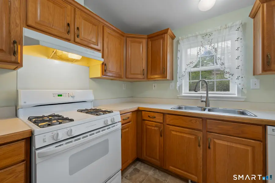 8 Rose Court, East Windsor, CT 06088 - #3