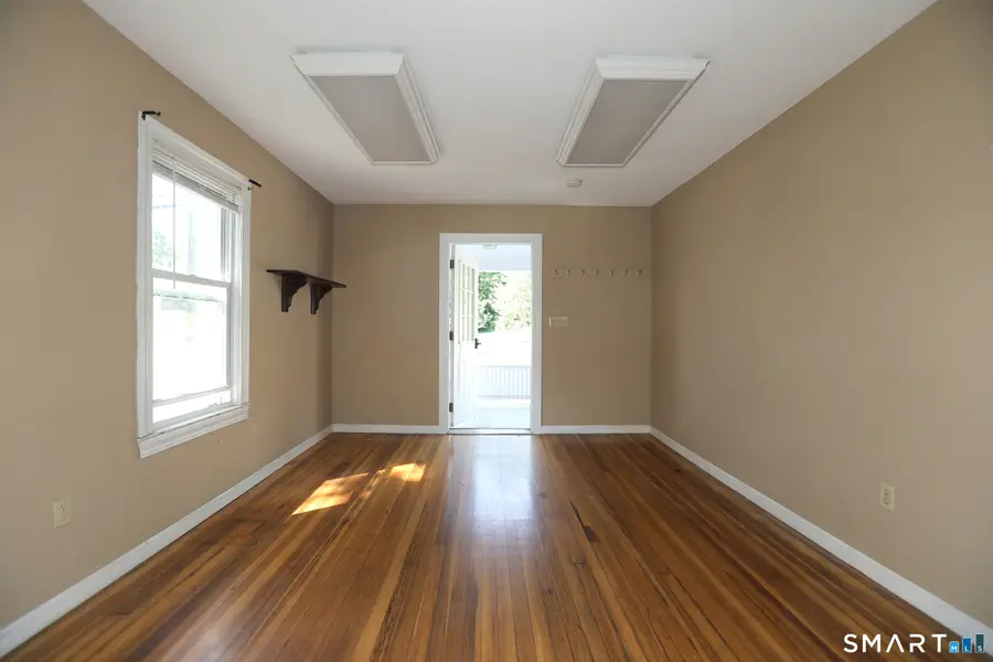 38 Main Street, Tariffville, CT 06081 - #3