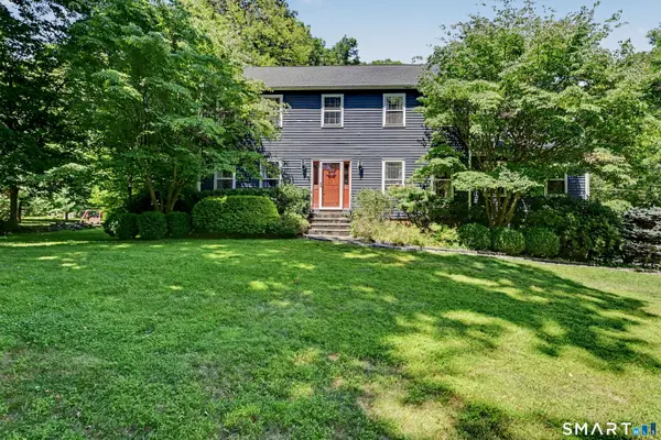 39 Standish Road, New Milford, CT 06776