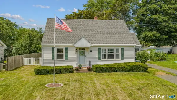 21 Tuccitto Road, Portland, CT 06480