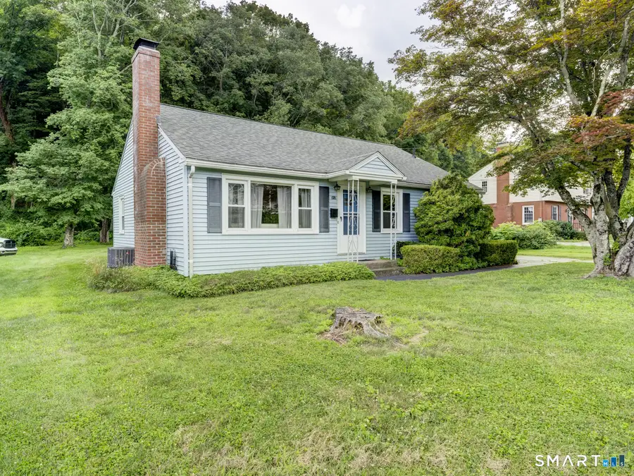 512 Pleasant Street, Willimantic, CT 06226 - #3