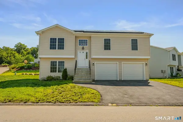 2 Julian Circle, Sterling, CT 06377