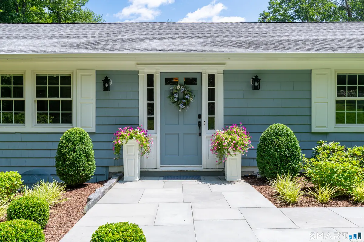 76 Comstock Hill Road, New Canaan, CT 06840 - #1