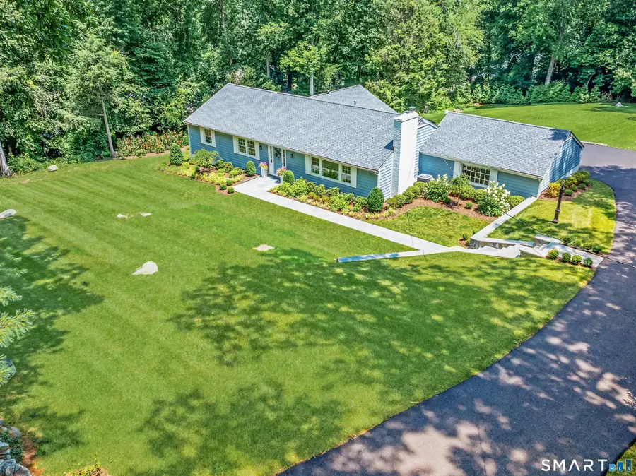 76 Comstock Hill Road, New Canaan, CT 06840 - #3