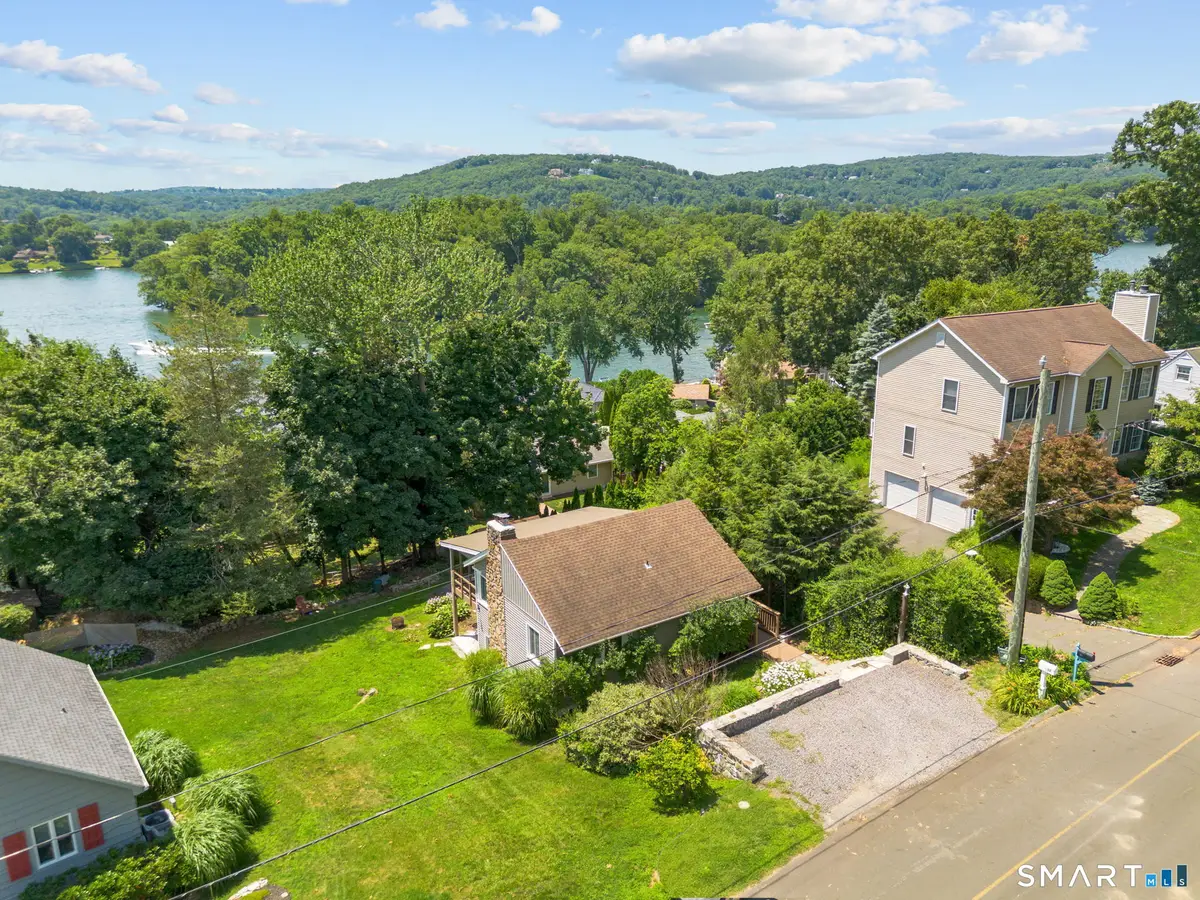 12 Longview Drive, Brookfield, CT 06804 - #1