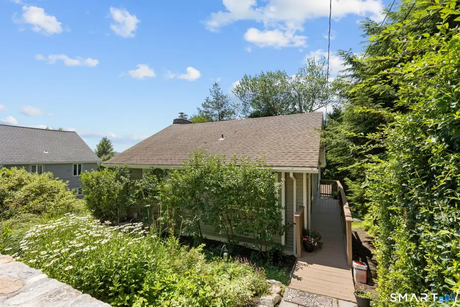 12 Longview Drive, Brookfield, CT 06804 - #3
