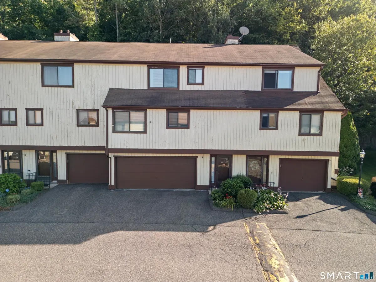 170 Beacon Hill Common #170, Beacon Falls, CT 06403 - #1