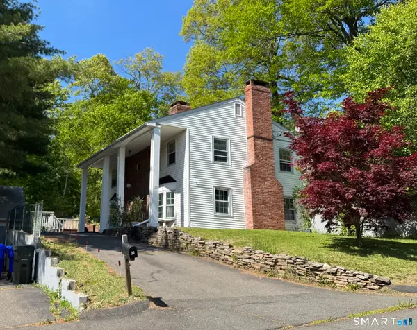 32 Arnold Drive, East Hartford, CT 06108