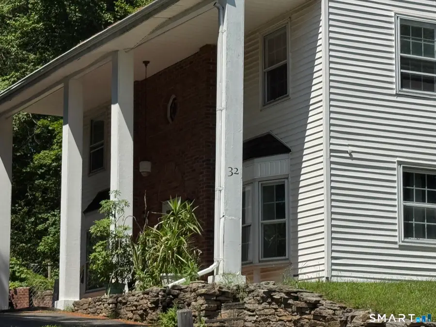 32 Arnold Drive, East Hartford, CT 06108 - #2