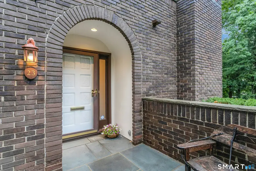 289 New Norwalk Road #23, New Canaan, CT 06840 - #3