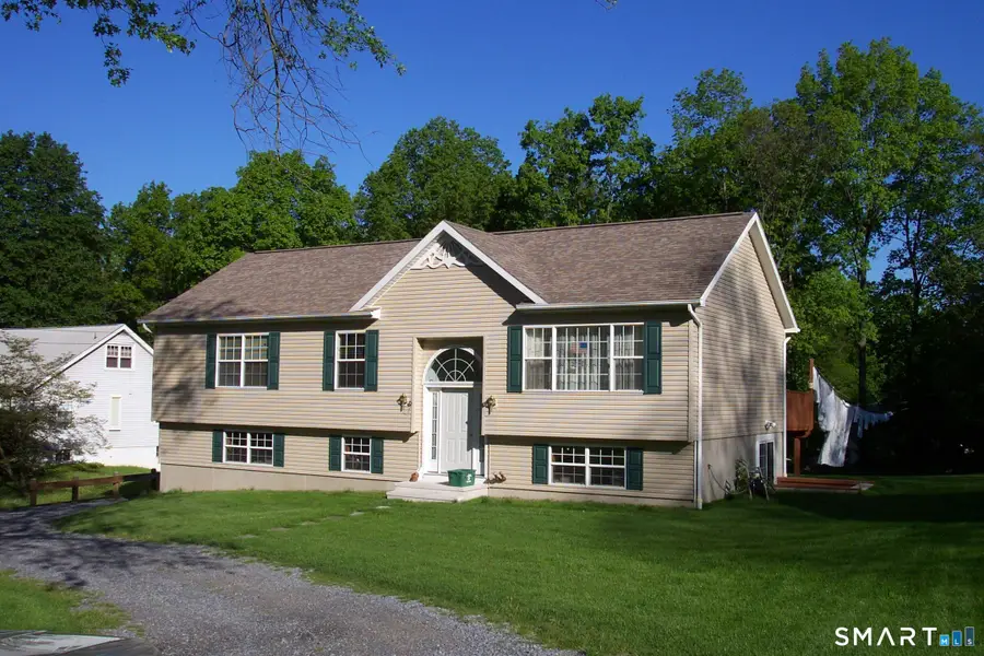 15 Old Oak Road, Norwich, CT 06360 - #2