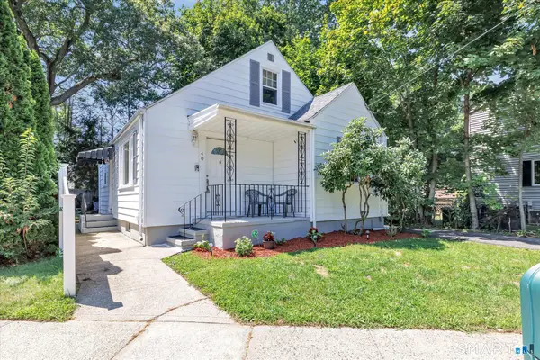 40 Highview Avenue, West Haven, CT 06516