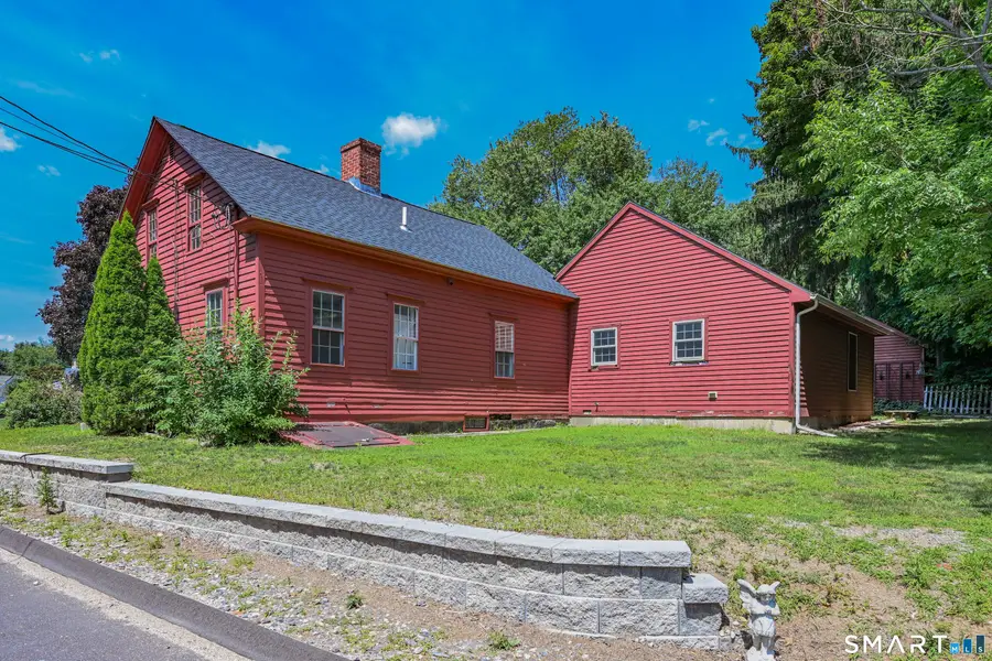 463 Pearl Lake Rd Road, Waterbury, CT 06706 - #2