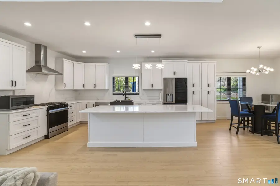67 Luca Lane, Wethersfield, CT 06109 - #2
