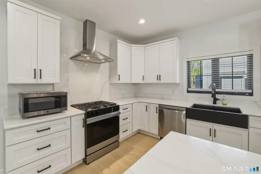 67 Luca Lane, Wethersfield, CT 06109 - #3