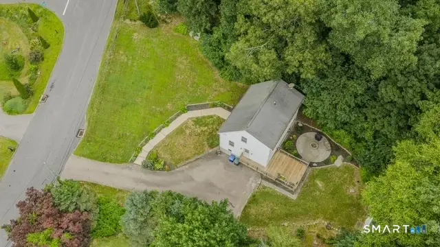 16 Norman Drive, Gales Ferry, CT 06335 - #3