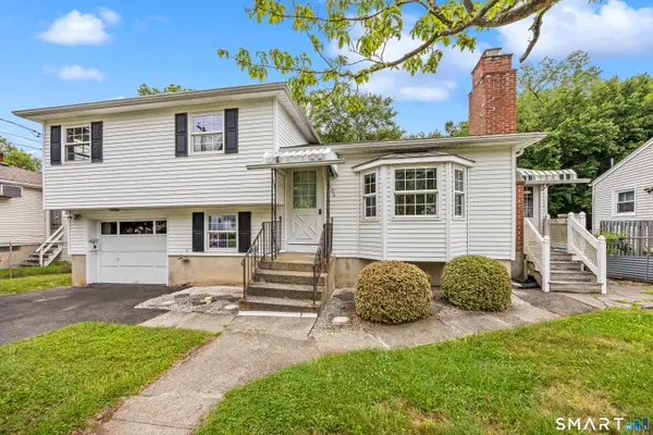 106 Townsend Avenue, Waterbury, CT 06705