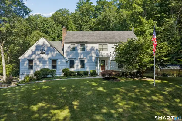 9 Fox Hollow Lane, Newtown, CT 06482