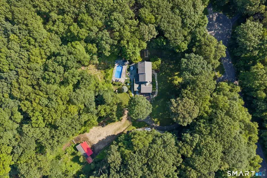 9 Fox Hollow Lane, Newtown, CT 06482 - #2
