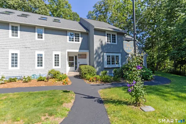 24 Williams Glen Way #24, Glastonbury, CT 06033