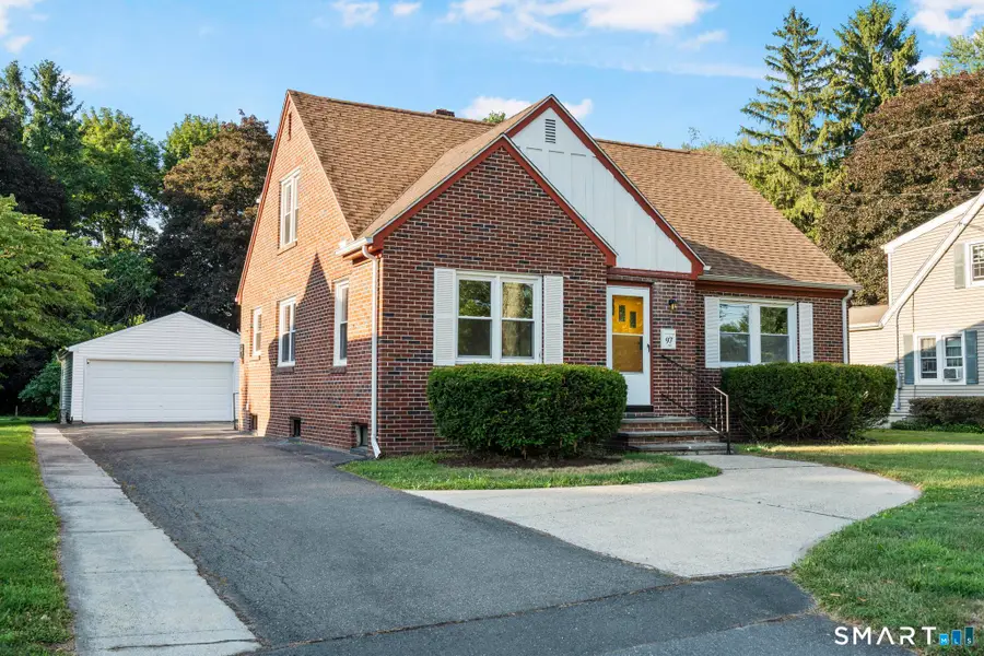 97 Alden Avenue, Enfield, CT 06082 - #2