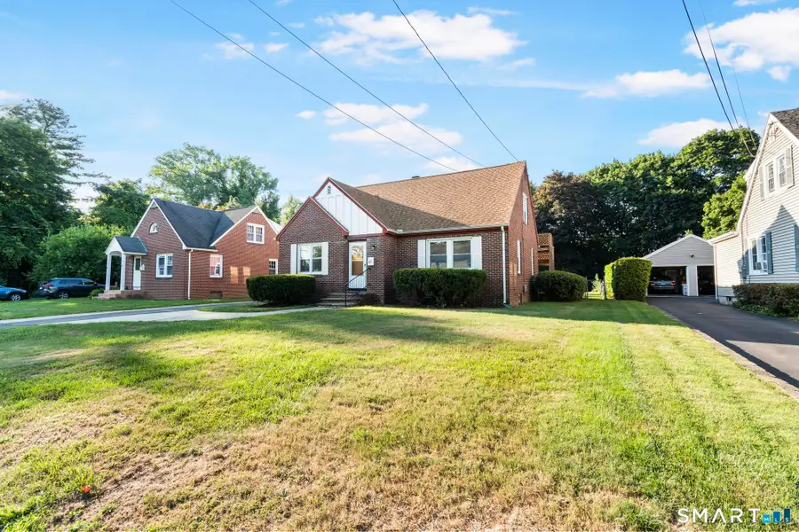 97 Alden Avenue, Enfield, CT 06082 - #3