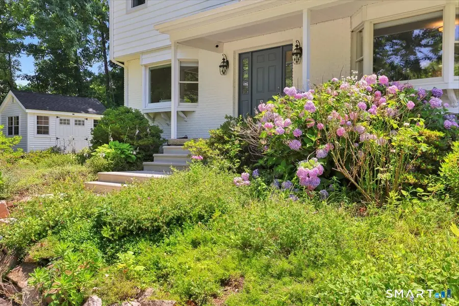 186 Alps Road, Branford, CT 06405 - #2