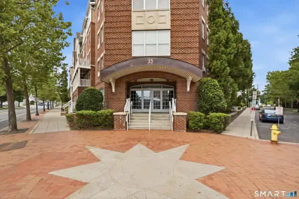 35 West Broad Street #305, Stamford, CT 06902