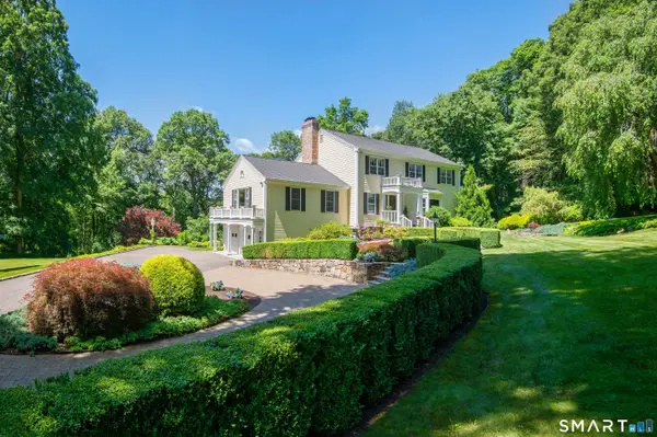 15 Hull Place, Ridgefield, CT 06877
