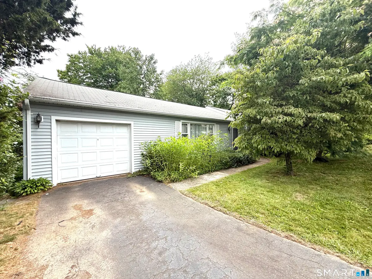 255 Morgan Lane, West Haven, CT 06516 - #1