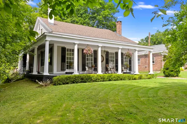 31 Canterbury Road, Brooklyn, CT 06234
