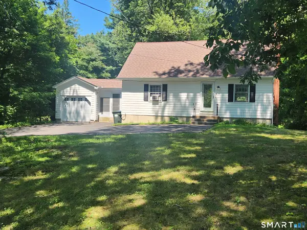 7 Pine Street, Norwich, CT 06360