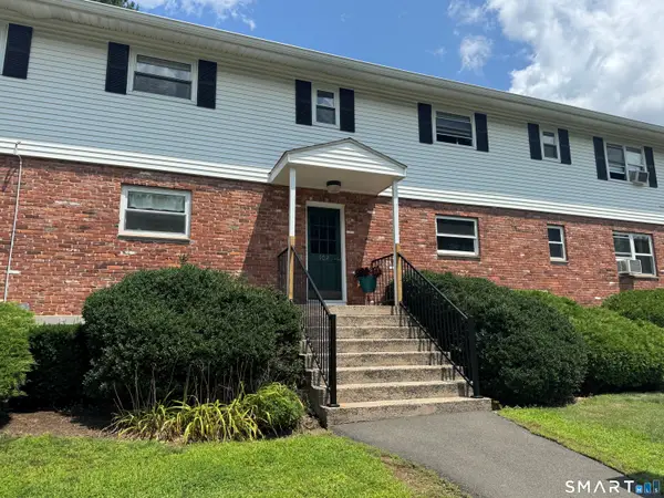 502 Oak Avenue #17, Cheshire, CT 06410