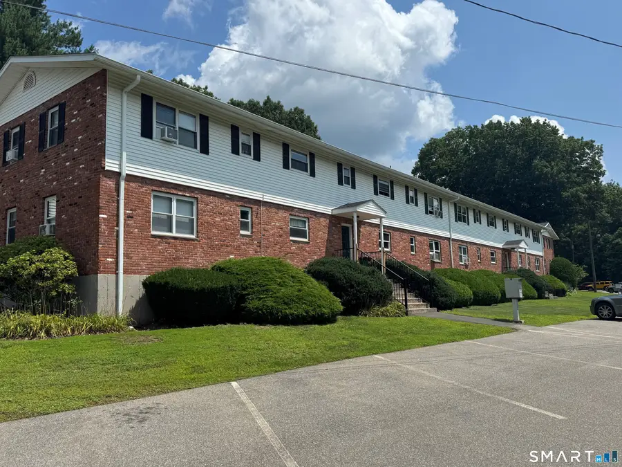 502 Oak Avenue #17, Cheshire, CT 06410 - #2