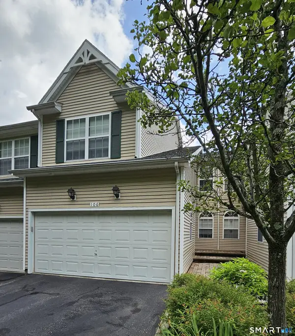 106 Concord Lane #106, Bethel, CT 06801