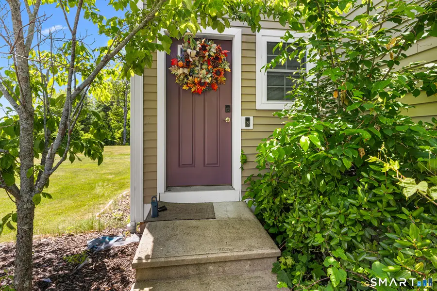 47 Lexington Gardens #47, North Haven, CT 06473 - #2