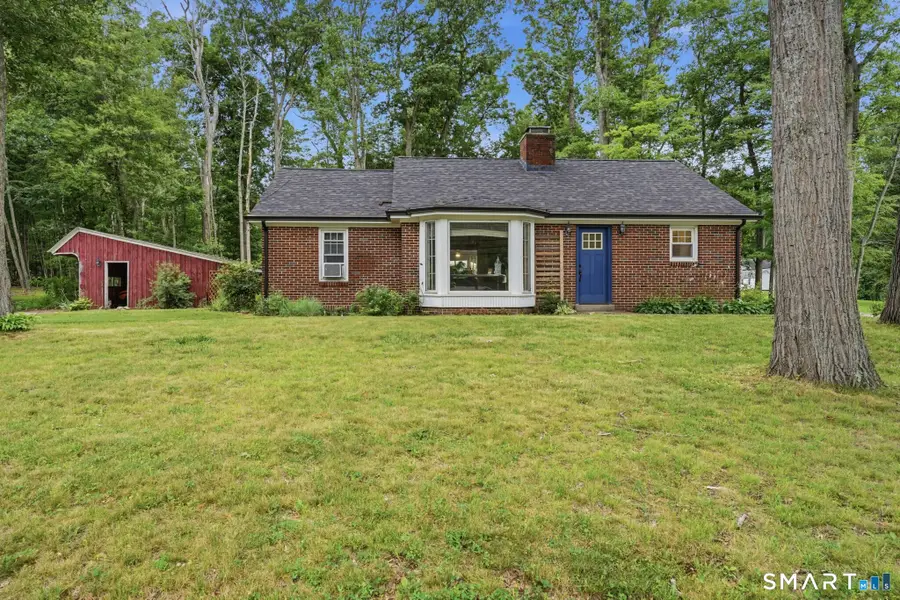 529 Pomfret Street, Putnam, CT 06260 - #2