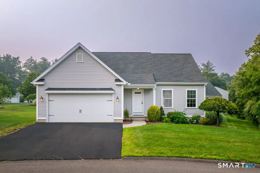 7 Bradley Street #19, Plainville, CT 06062 - #2