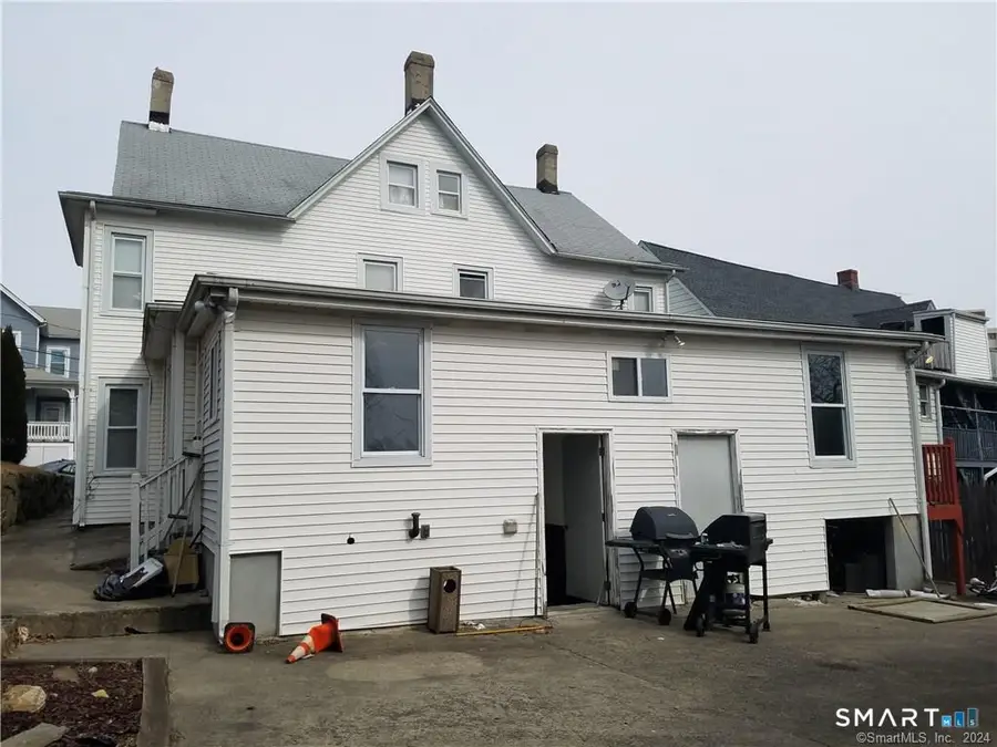 16 Greenwood Hill Street, Stamford, CT 06902 - #2