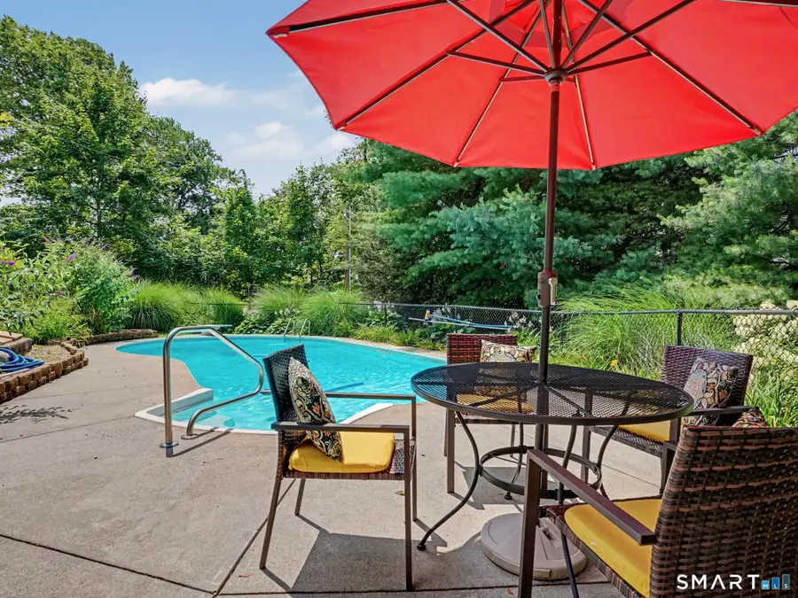 10 Crest Road, Danbury, CT 06811 - #2
